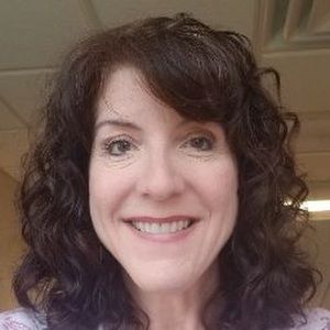 Meet your Posher, Debra